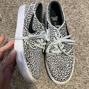 Nike janoski